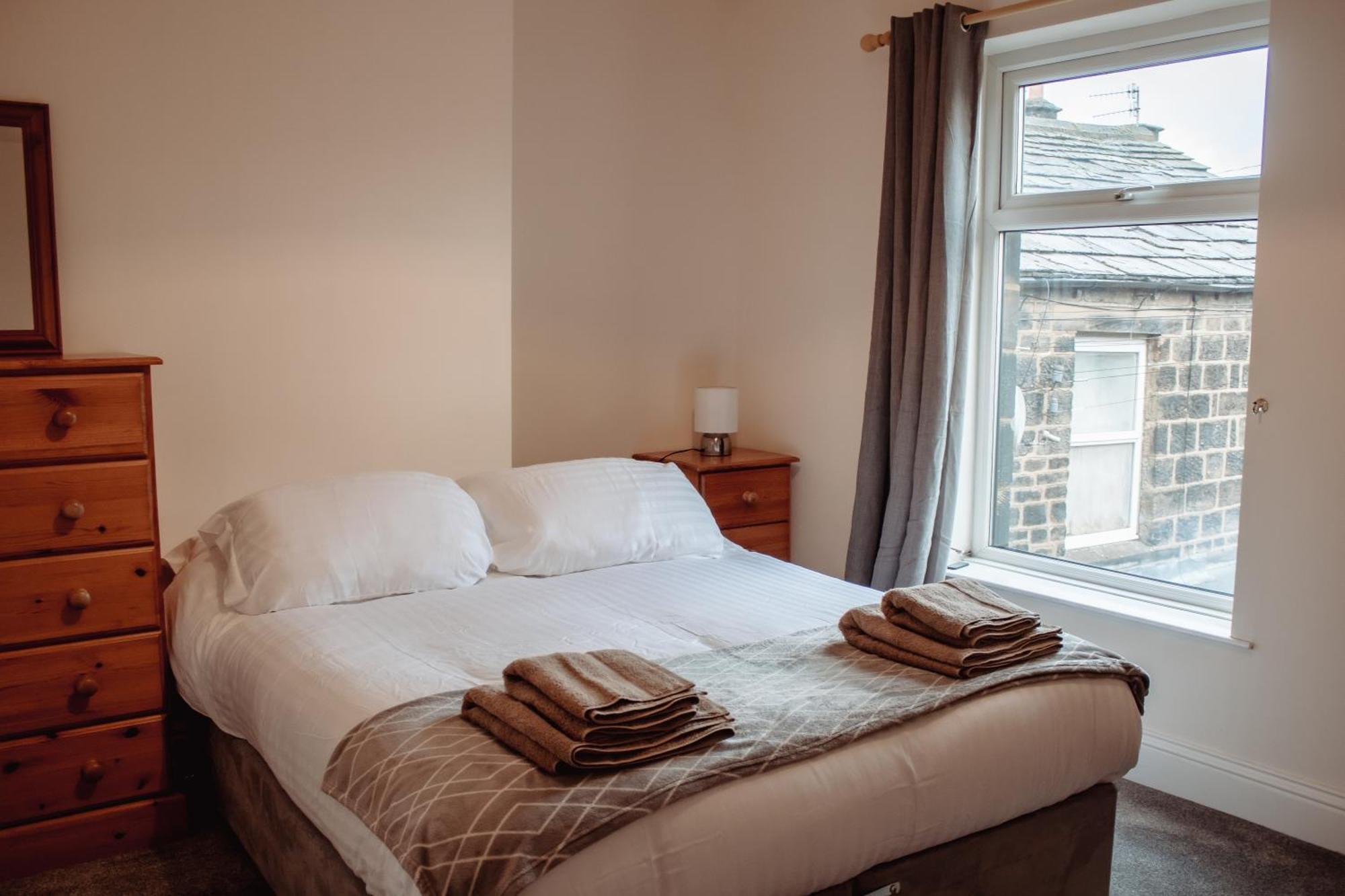 Rustic In Heart Of Town Holiday home *